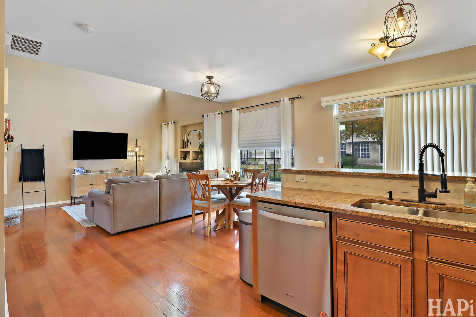 2154 Daybreak Drive, Lake In The Hills, IL 60156