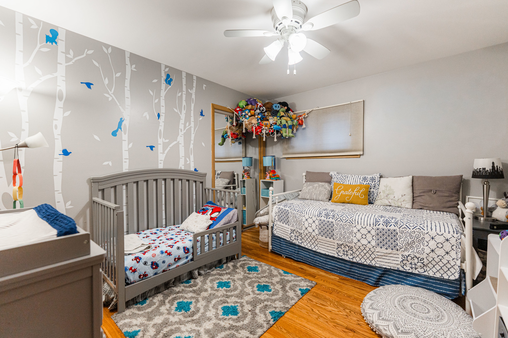 1527 W Holtz Avenue, Addison, IL 60101