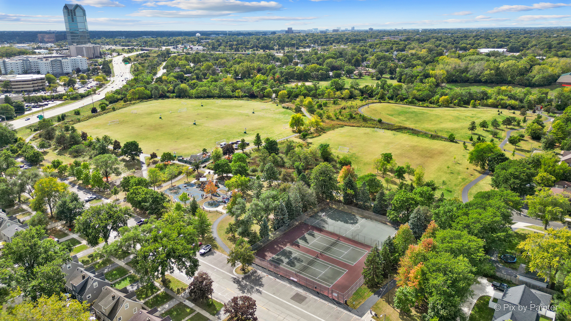 963 S Saylor Avenue, Elmhurst, IL 60126