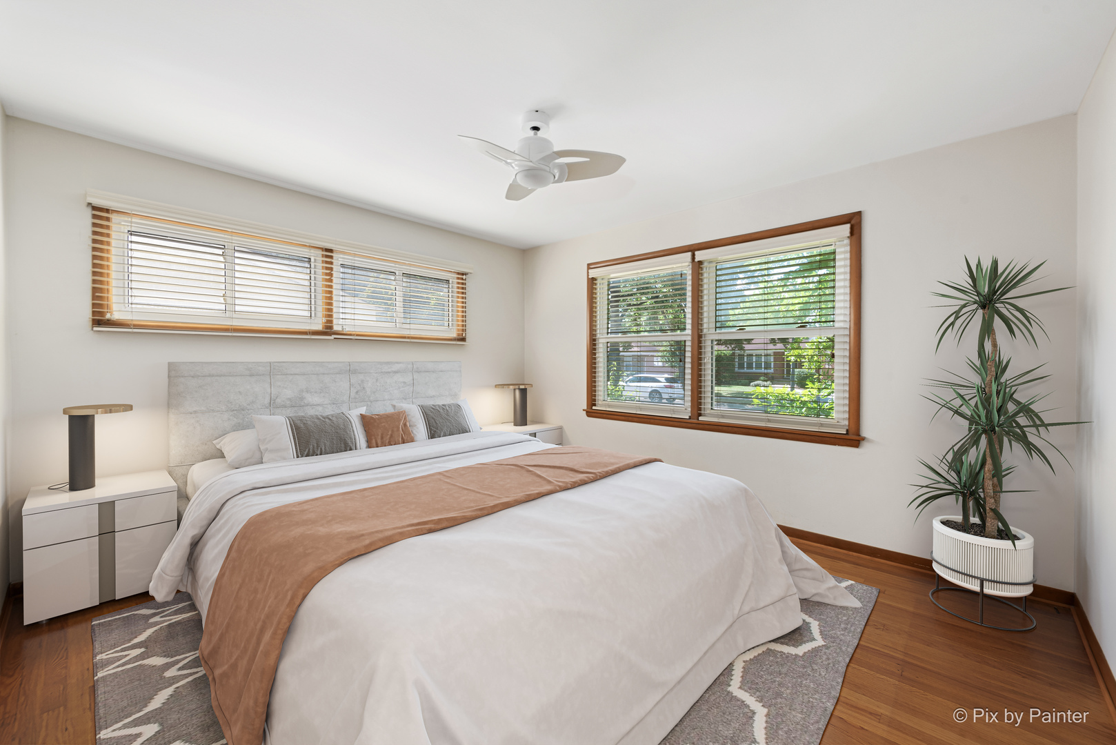 963 S Saylor Avenue, Elmhurst, IL 60126