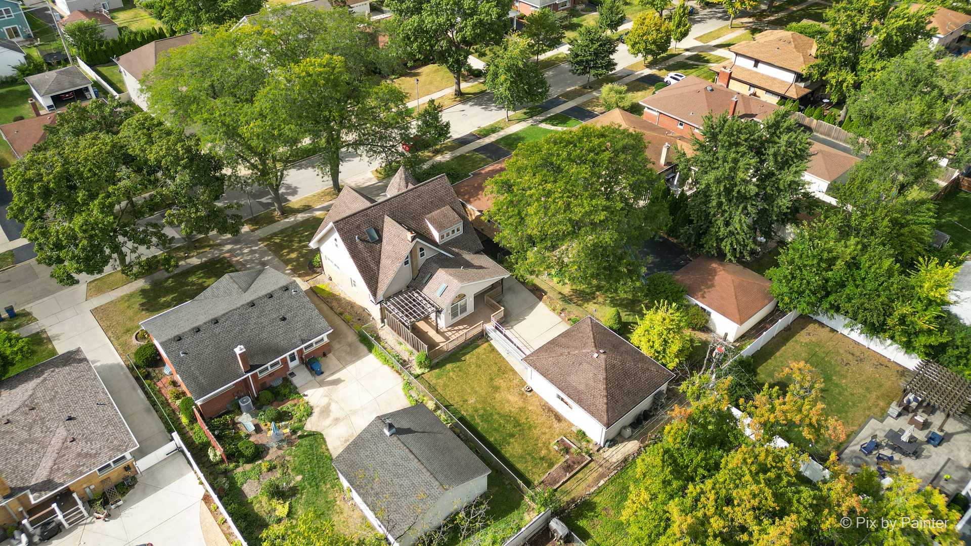 963 S Saylor Avenue, Elmhurst, IL 60126