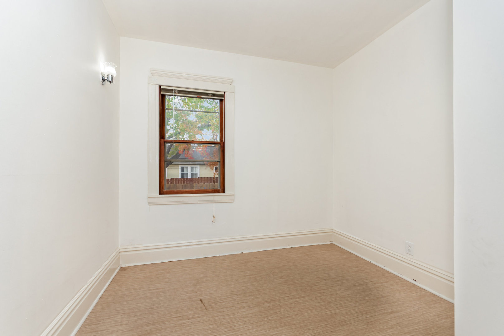 614 Hammond Avenue, Aurora, IL 60506