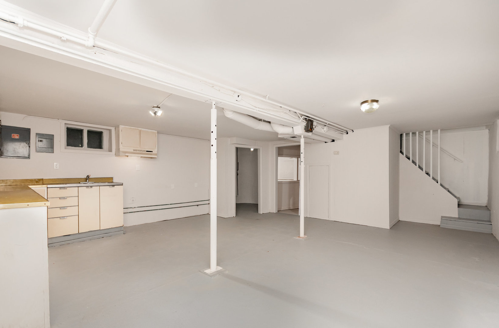 614 Hammond Avenue, Aurora, IL 60506