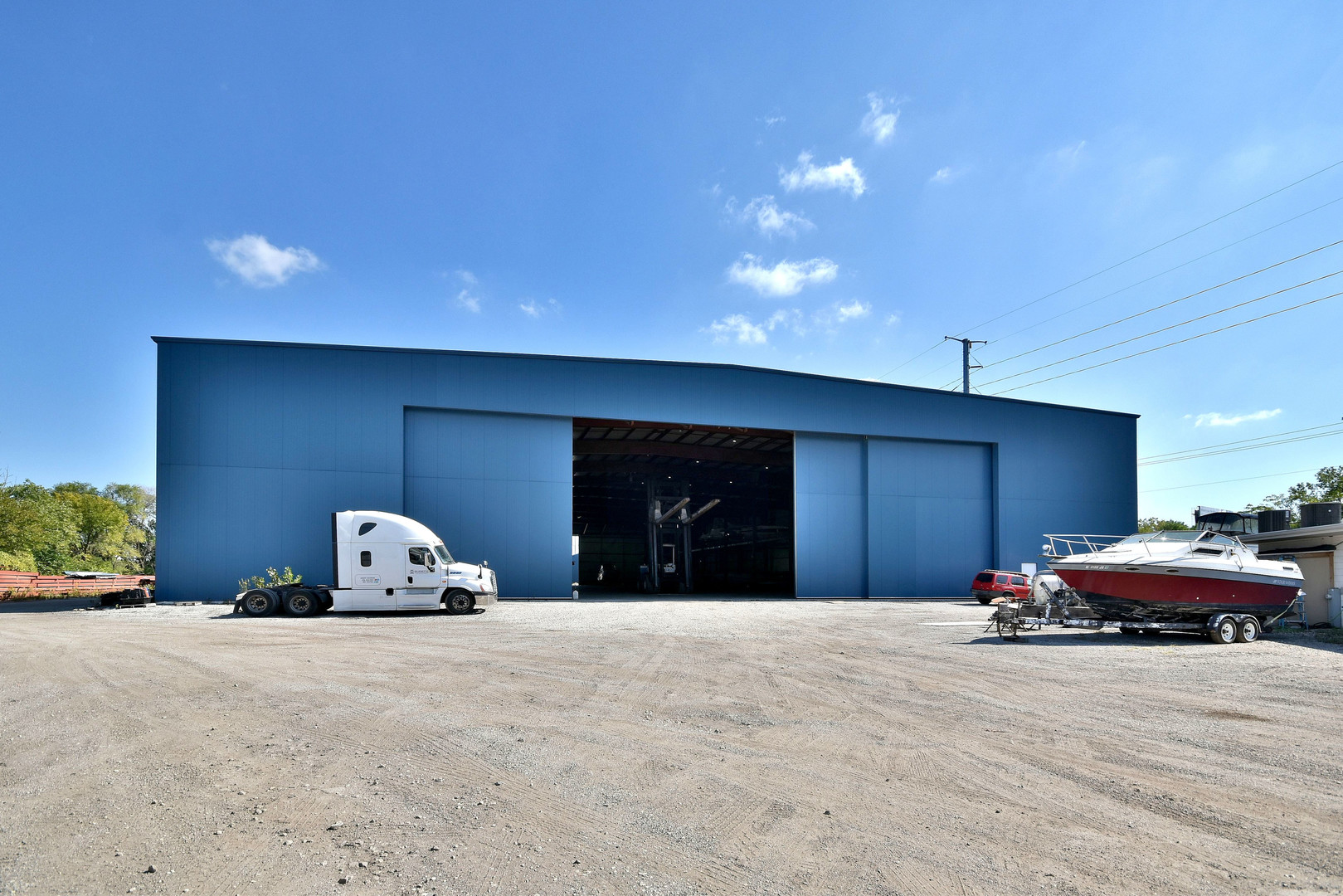 5700 W 41st Street, Forest View, IL 60402