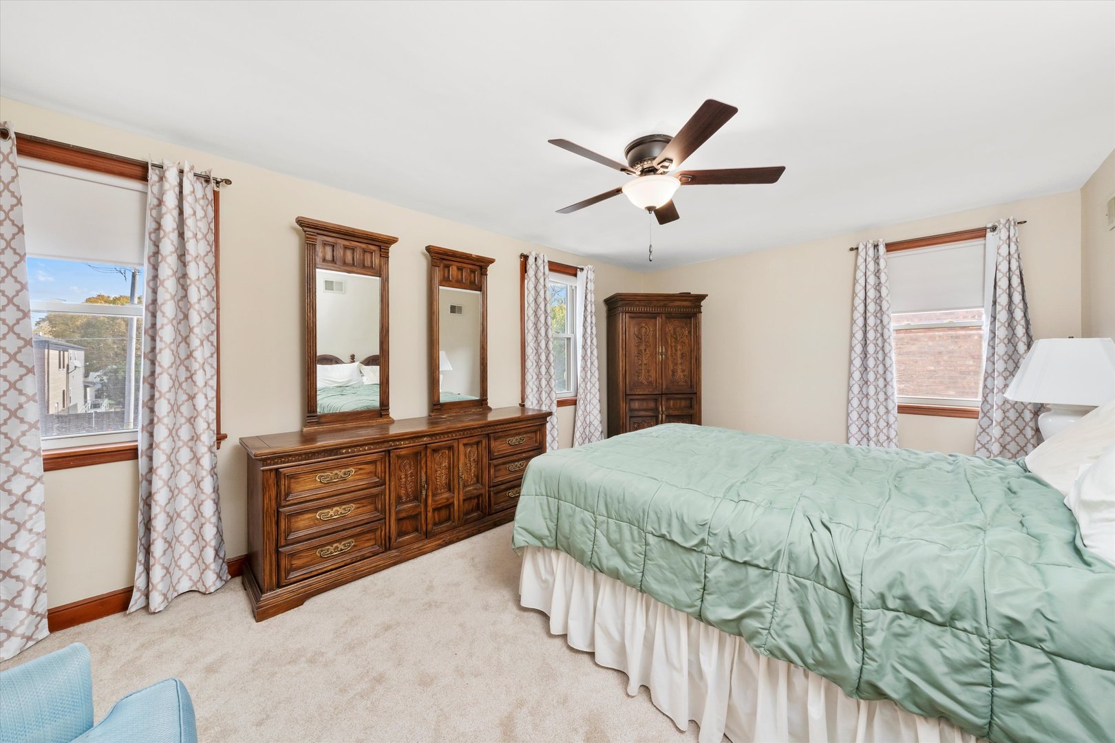 10504 S HOMAN Avenue, Chicago, IL 60655