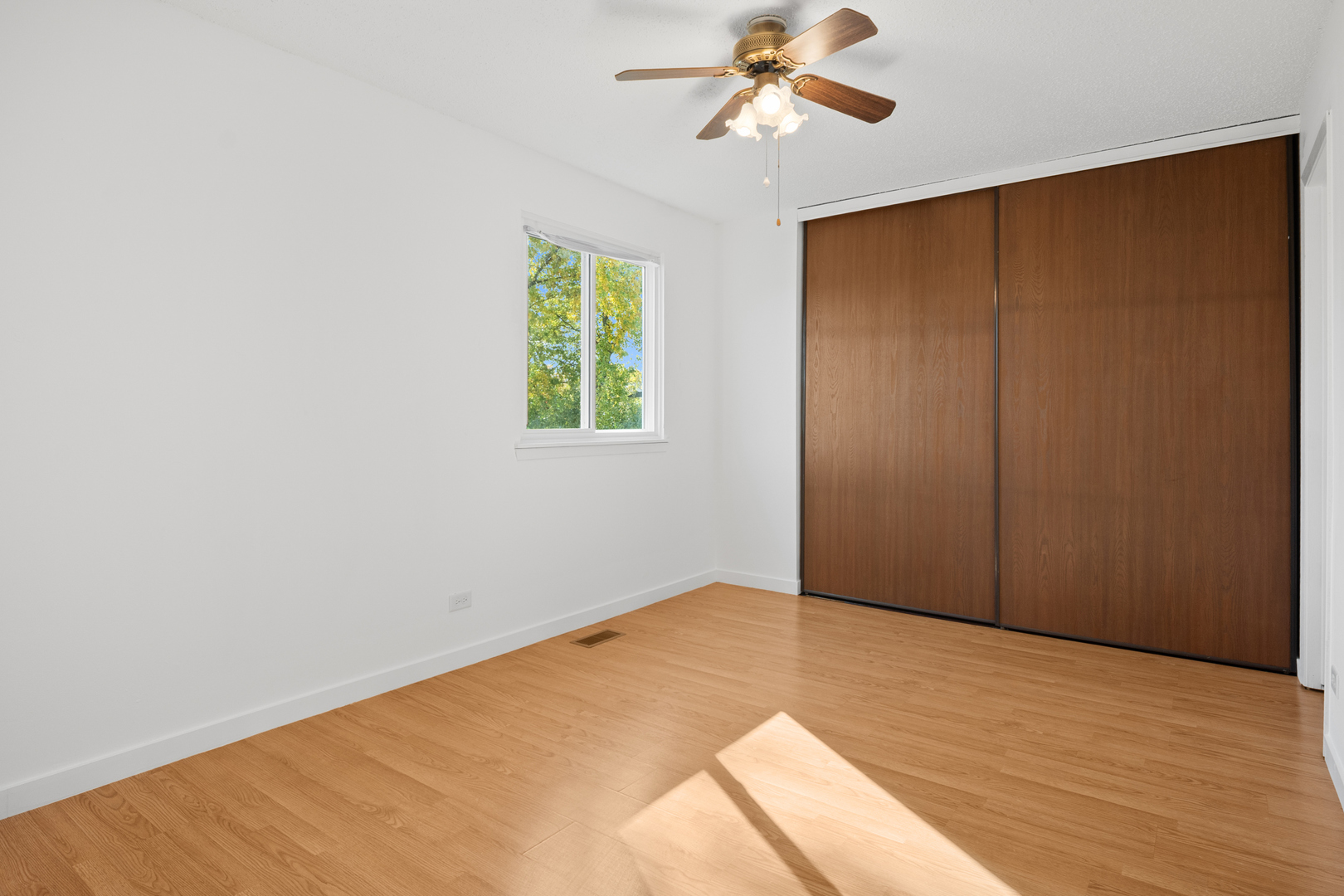 1793 McCormick Lane, Hanover Park, IL 60133