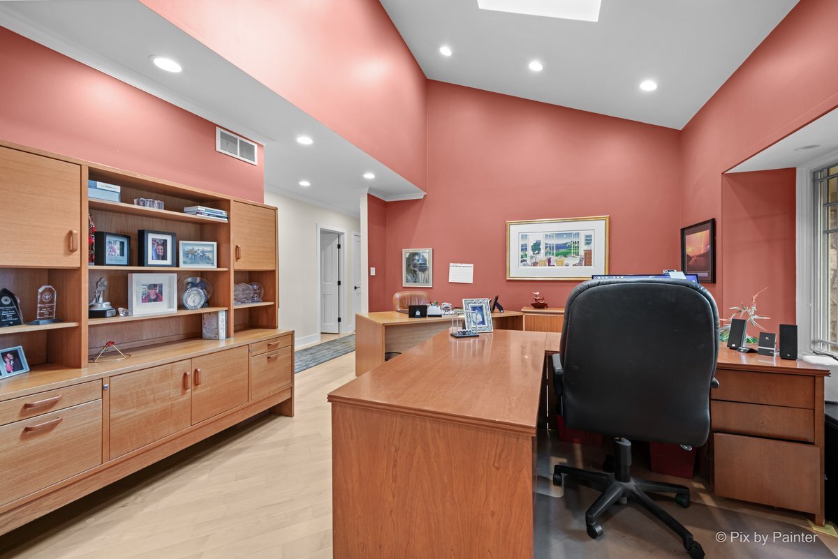 Schaumburg, IL 60173