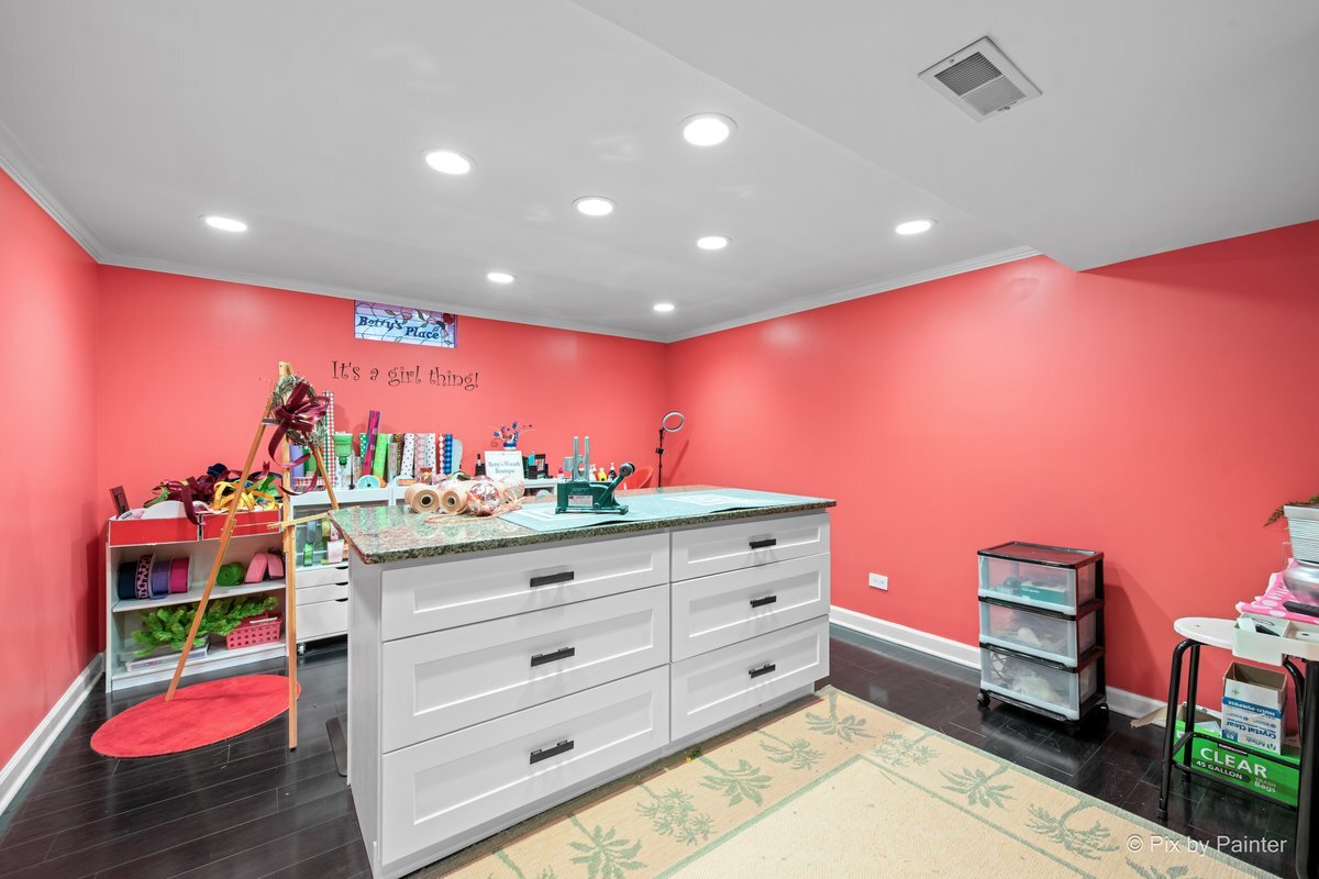 Schaumburg, IL 60173