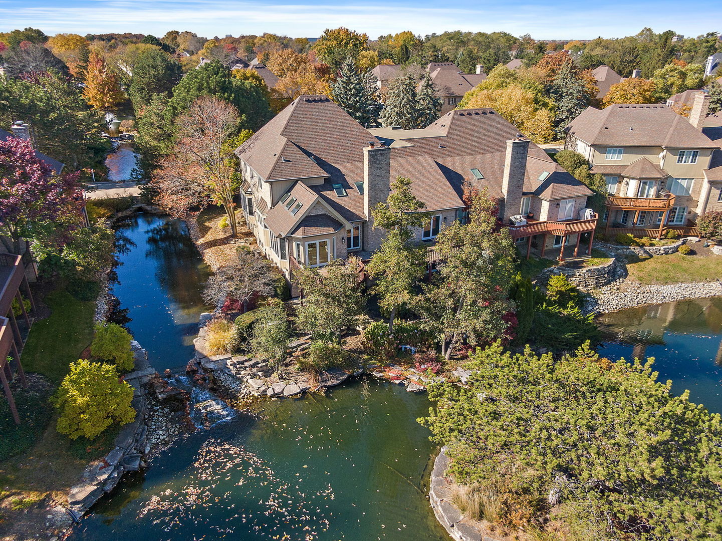 45 Tartan Lakes Drive, Westmont, IL 60559
