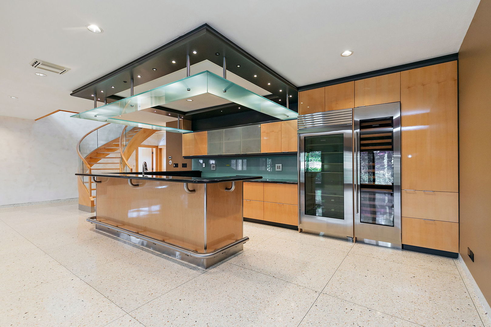 45 Tartan Lakes Drive, Westmont, IL 60559