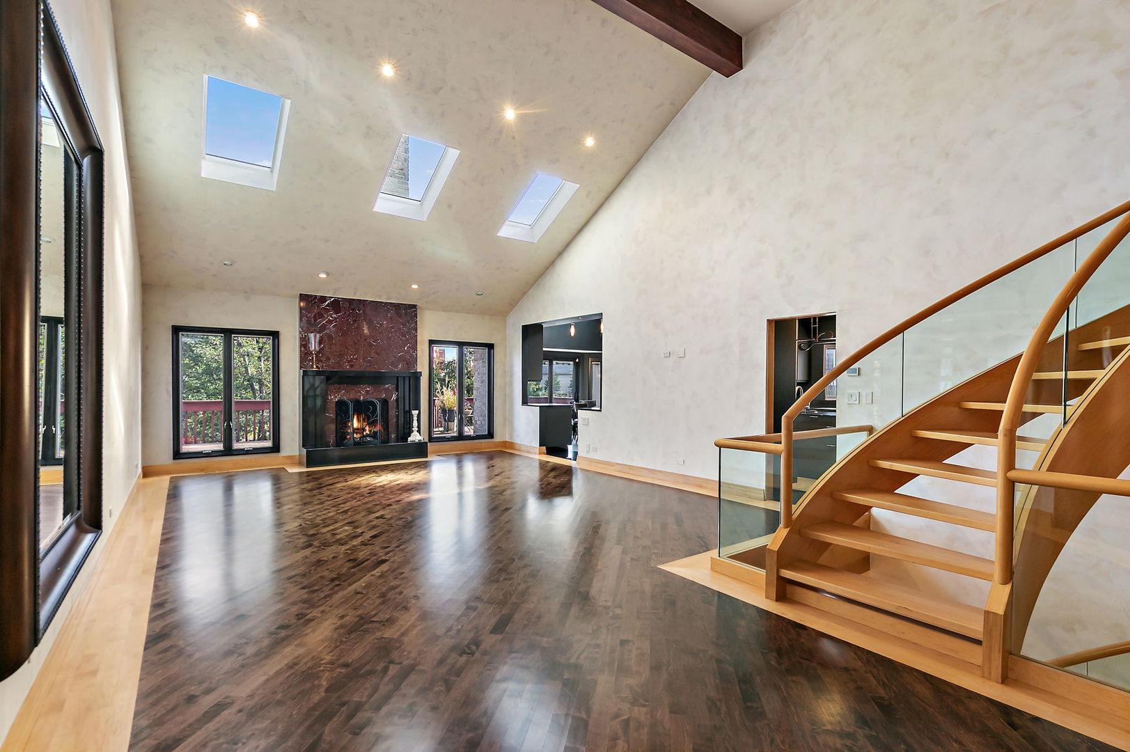 45 Tartan Lakes Drive, Westmont, IL 60559