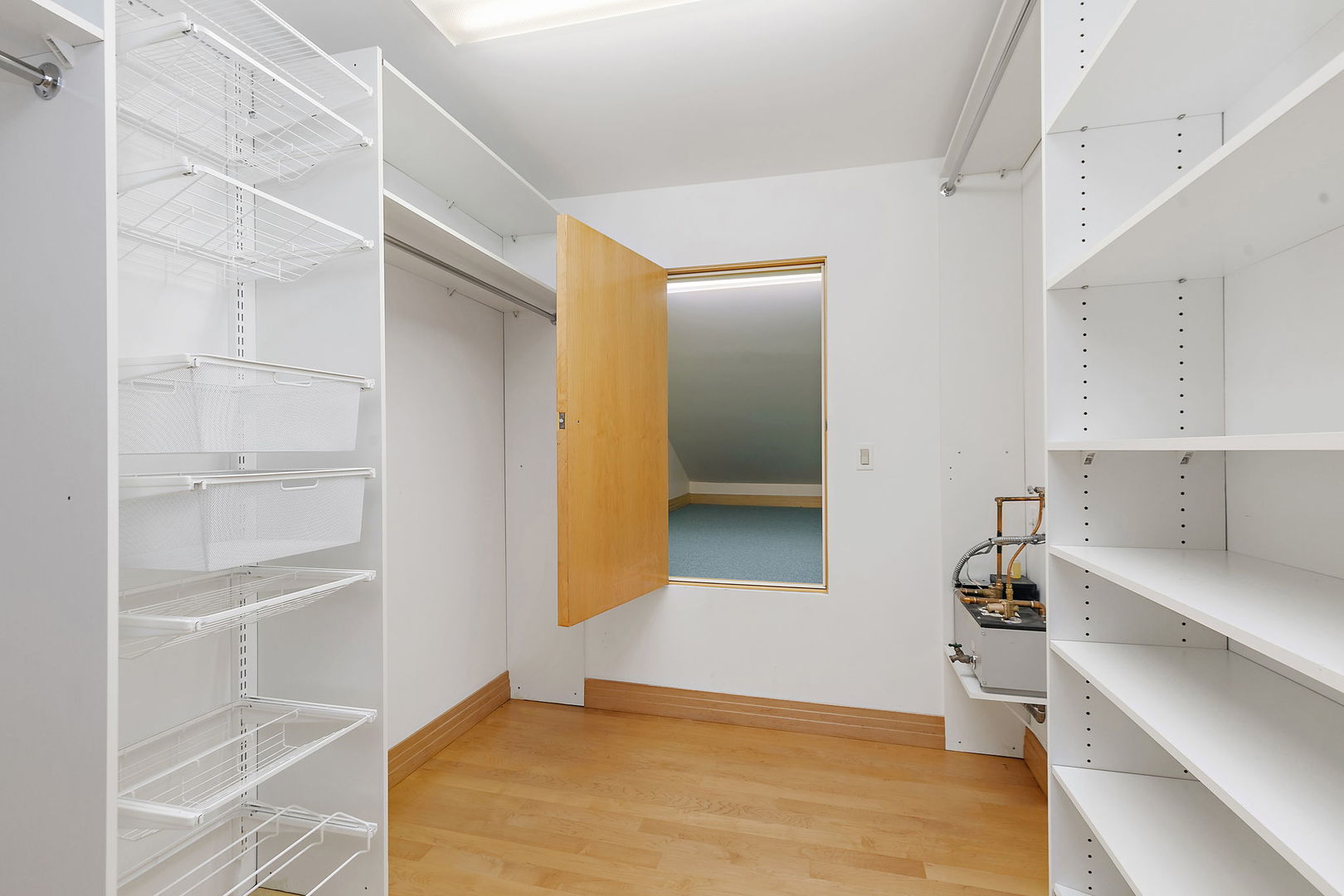 45 Tartan Lakes Drive, Westmont, IL 60559