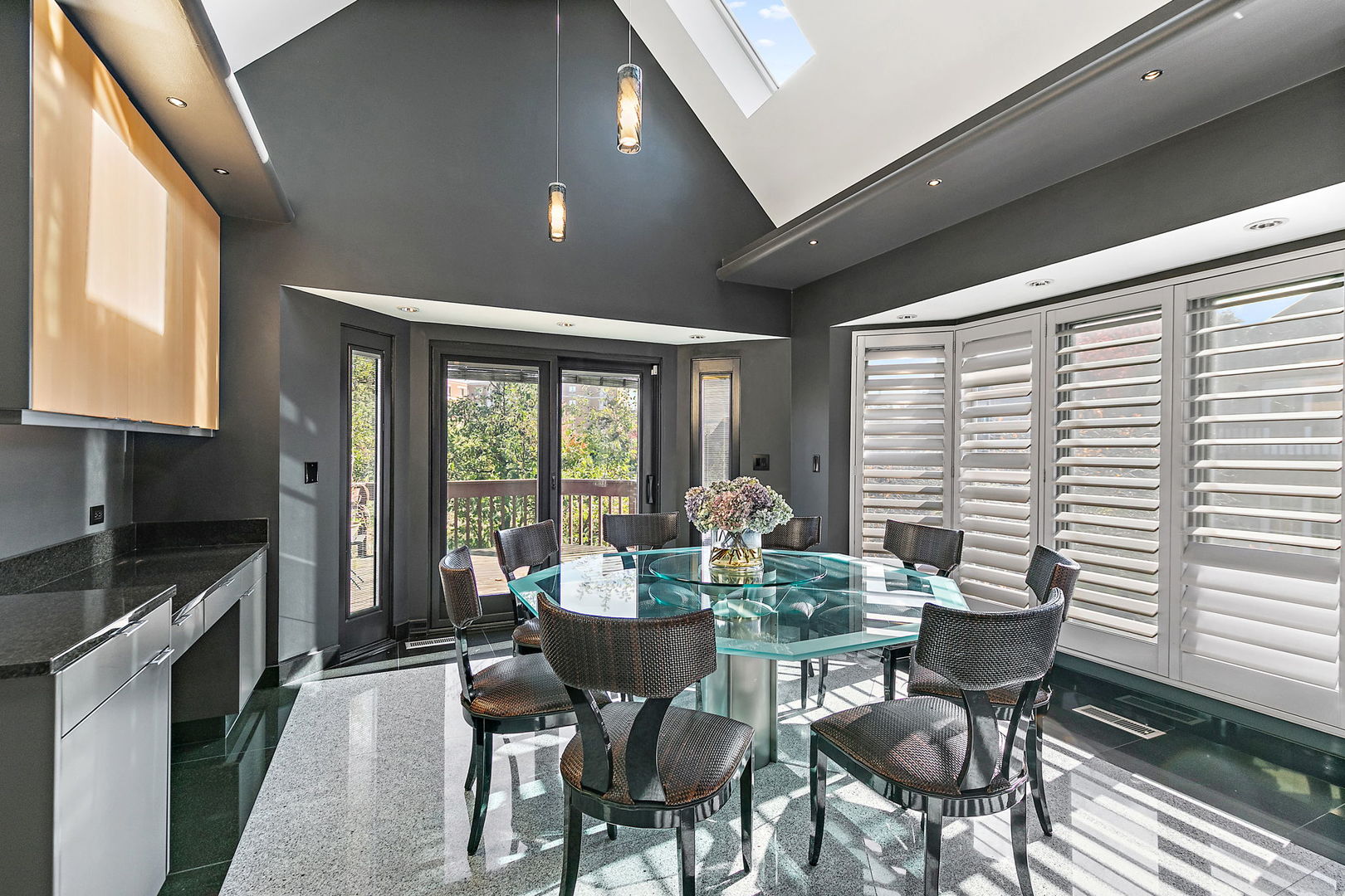 45 Tartan Lakes Drive, Westmont, IL 60559