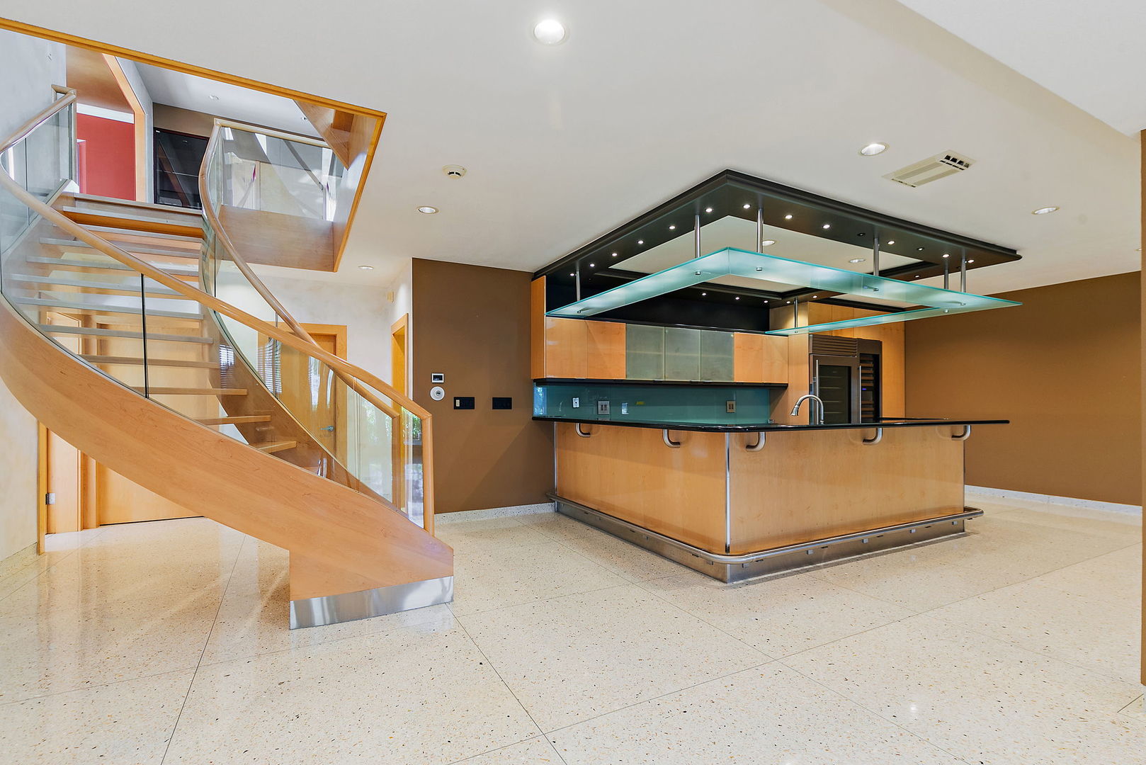 45 Tartan Lakes Drive, Westmont, IL 60559