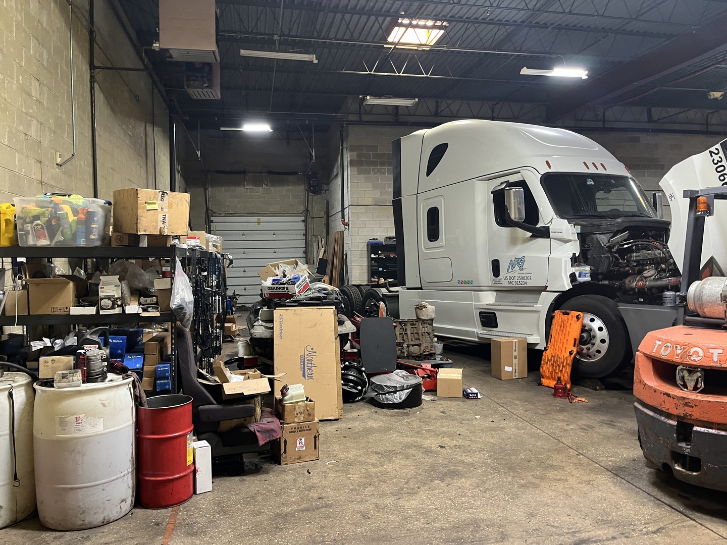 1336 Enterprise Drive #2, Romeoville, IL 60446