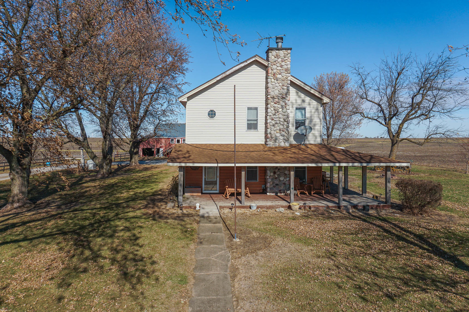 32892 Mcclure Road, Colfax, IL 61728