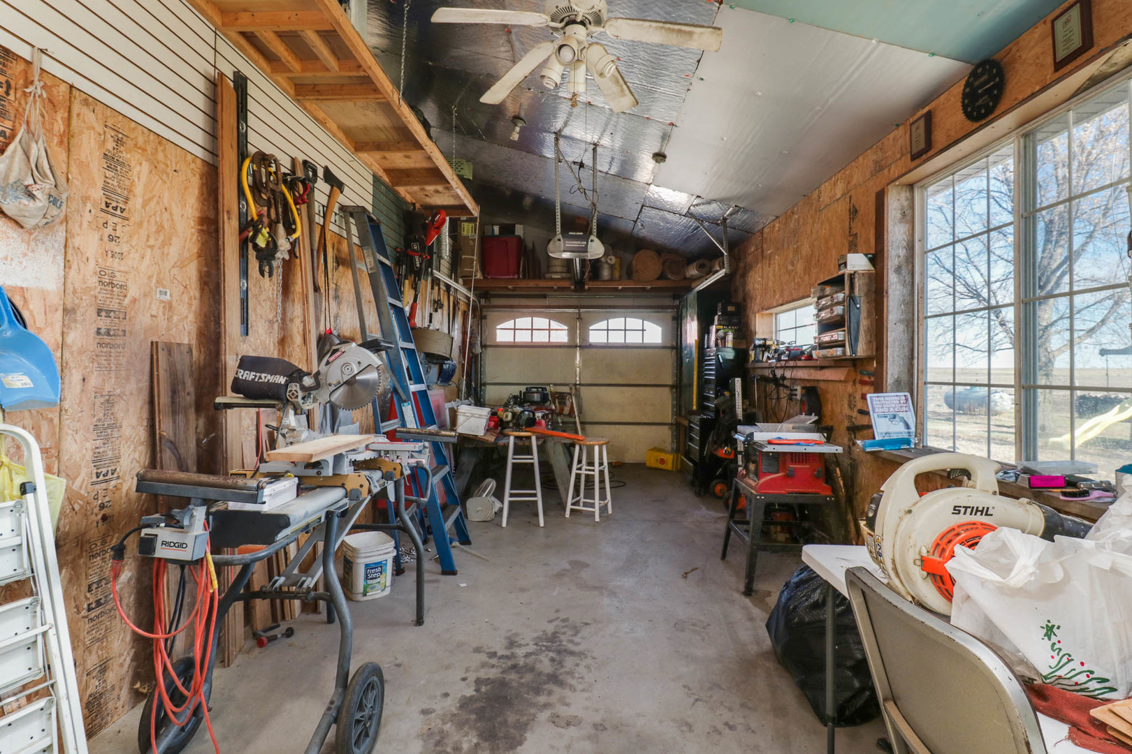 32892 Mcclure Road, Colfax, IL 61728