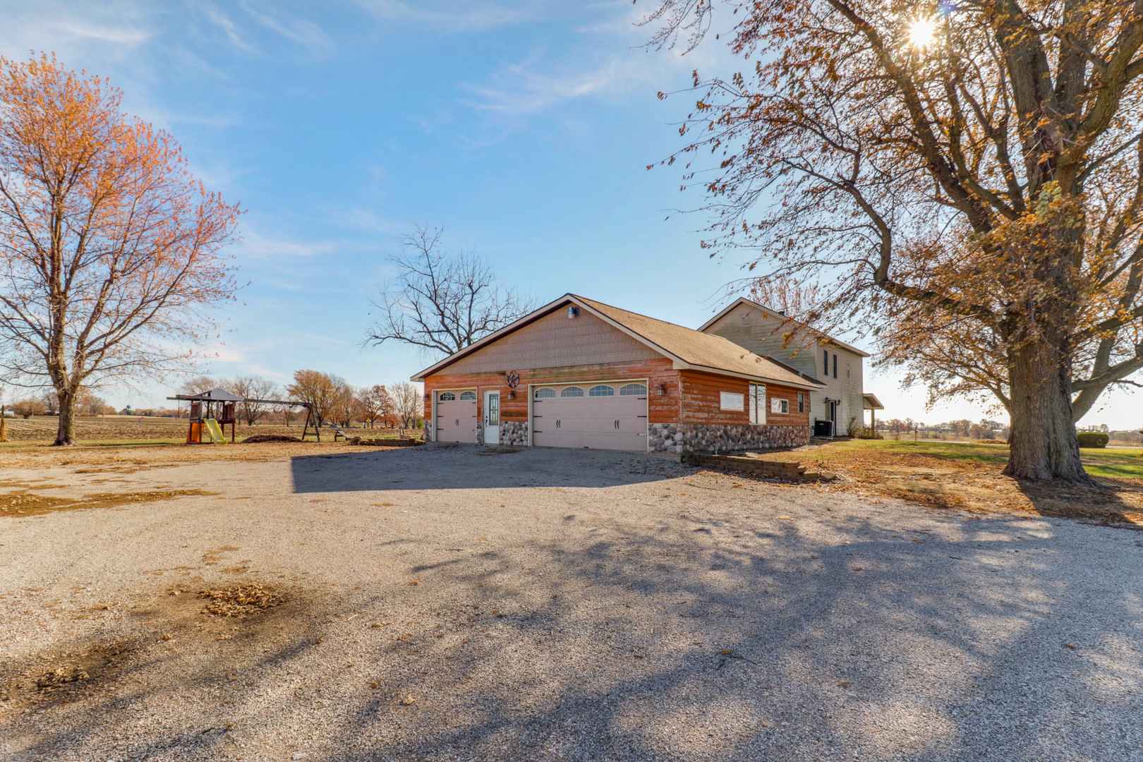 32892 Mcclure Road, Colfax, IL 61728