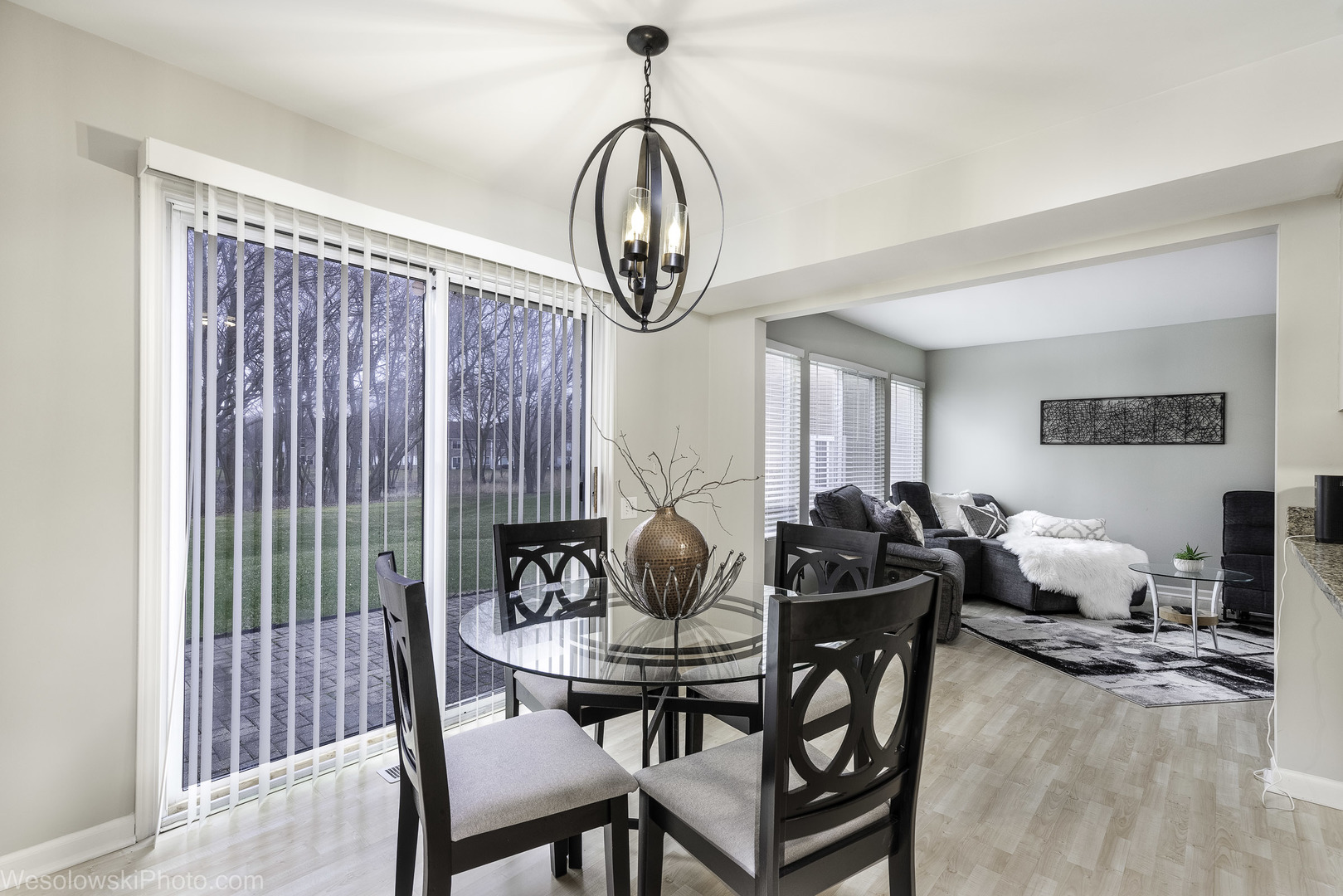 434 Locksley Drive, Streamwood, IL 60107