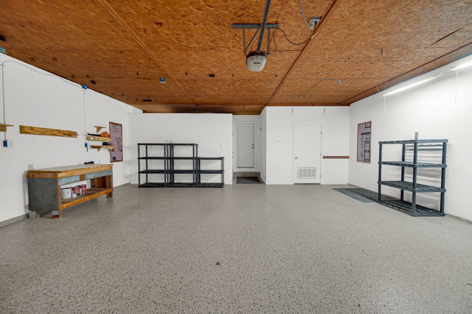 7427 Mccurry Road, Roscoe, IL 61073