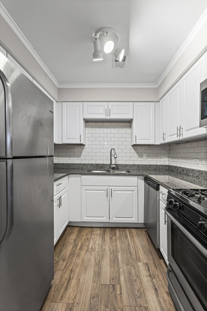 14457 Lamon Avenue #3N, Midlothian, IL 60445