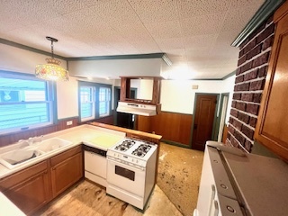 104 Warren Street, Calumet City, IL 60409