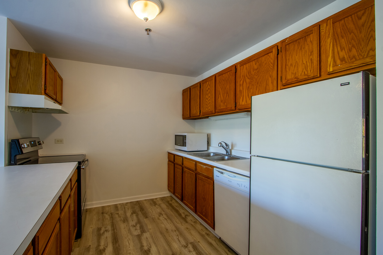 3265 Kirchoff Road #223, Rolling Meadows, IL 60008