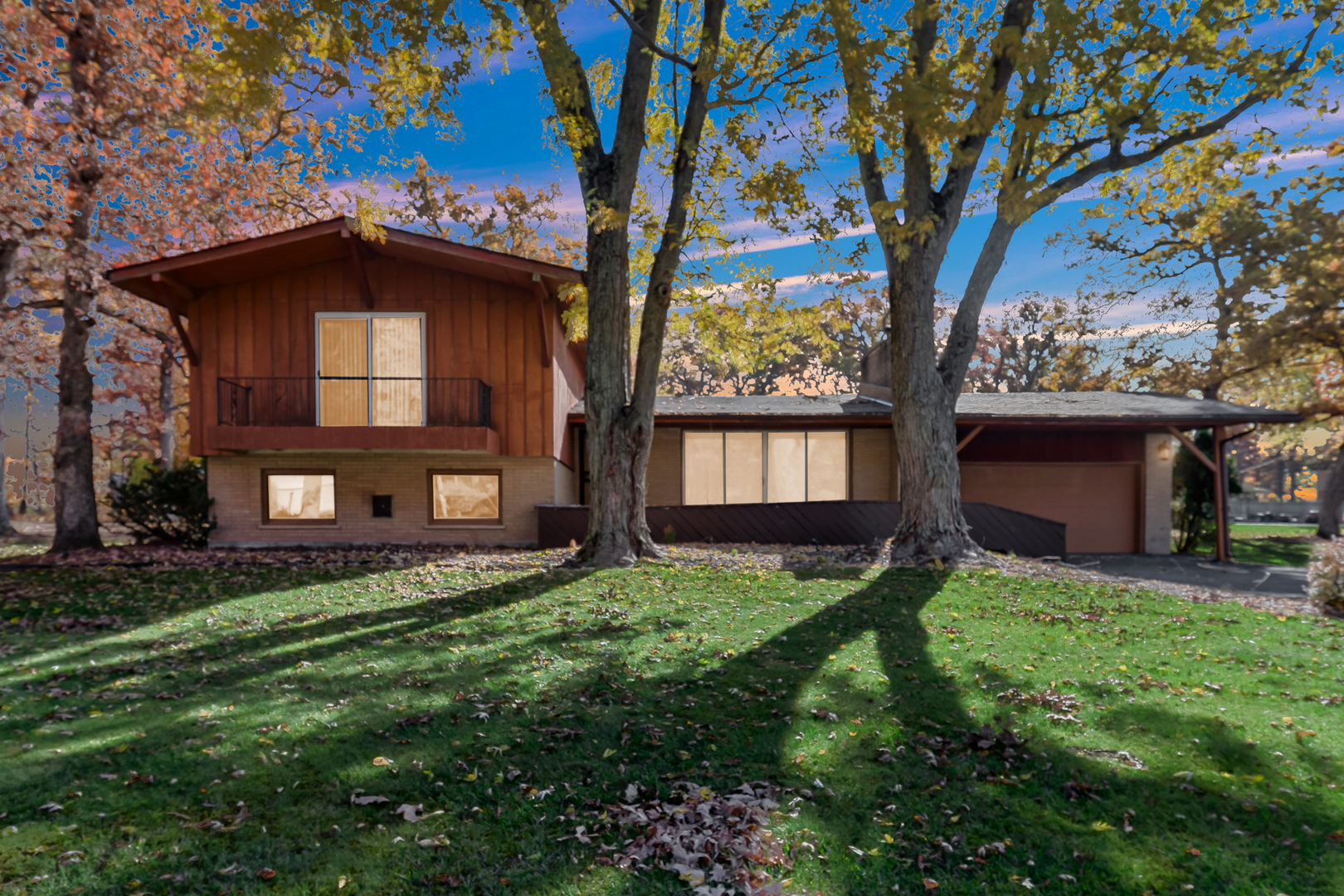 24237 S Thorn Creek Lane, Crete, IL 60417