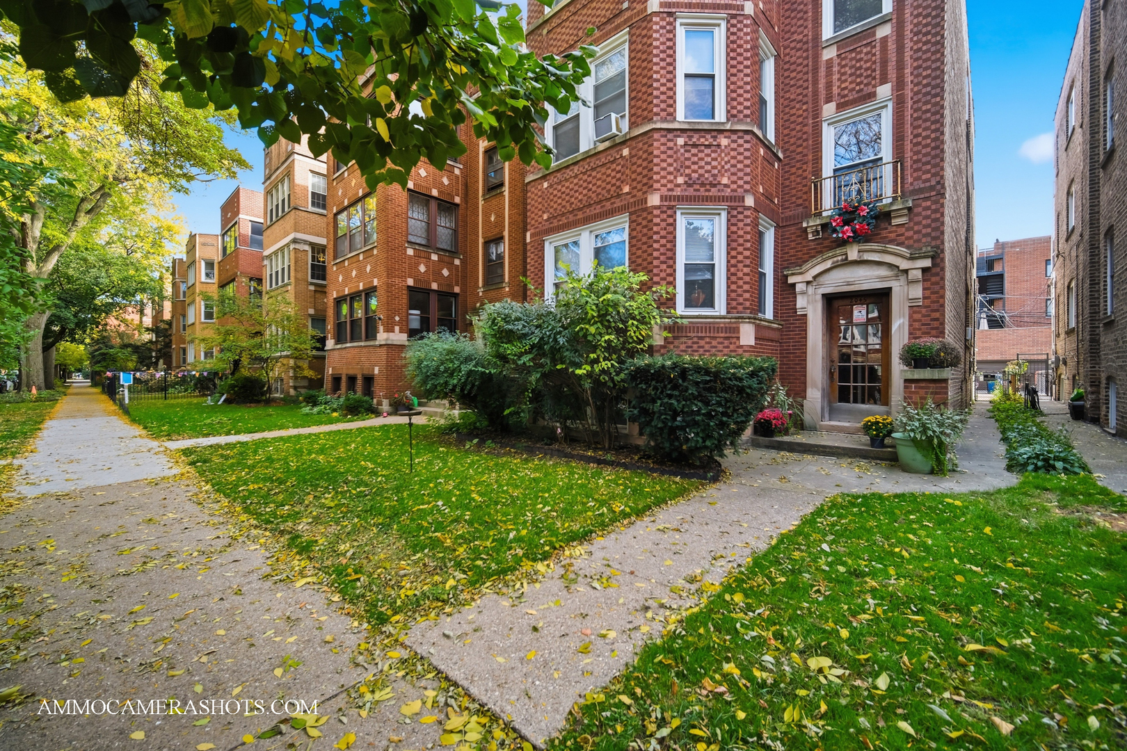 2045 W Farragut Avenue #3, Chicago, IL 60625