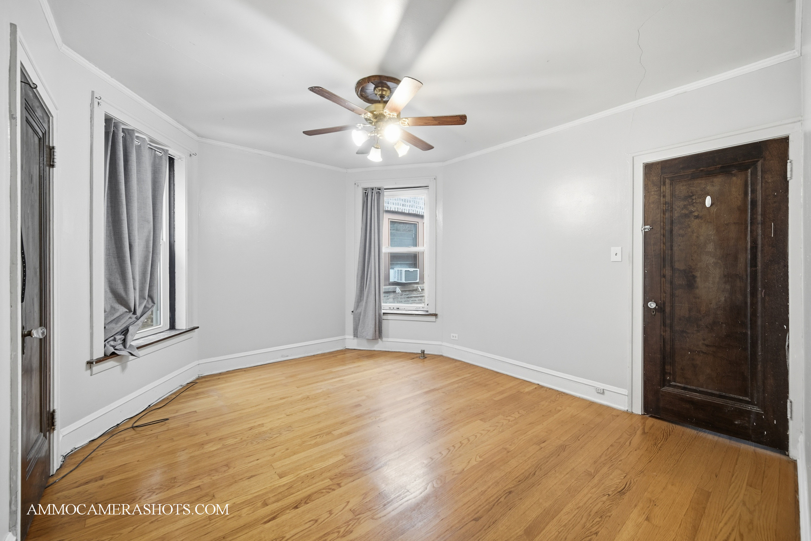 2045 W Farragut Avenue #3, Chicago, IL 60625