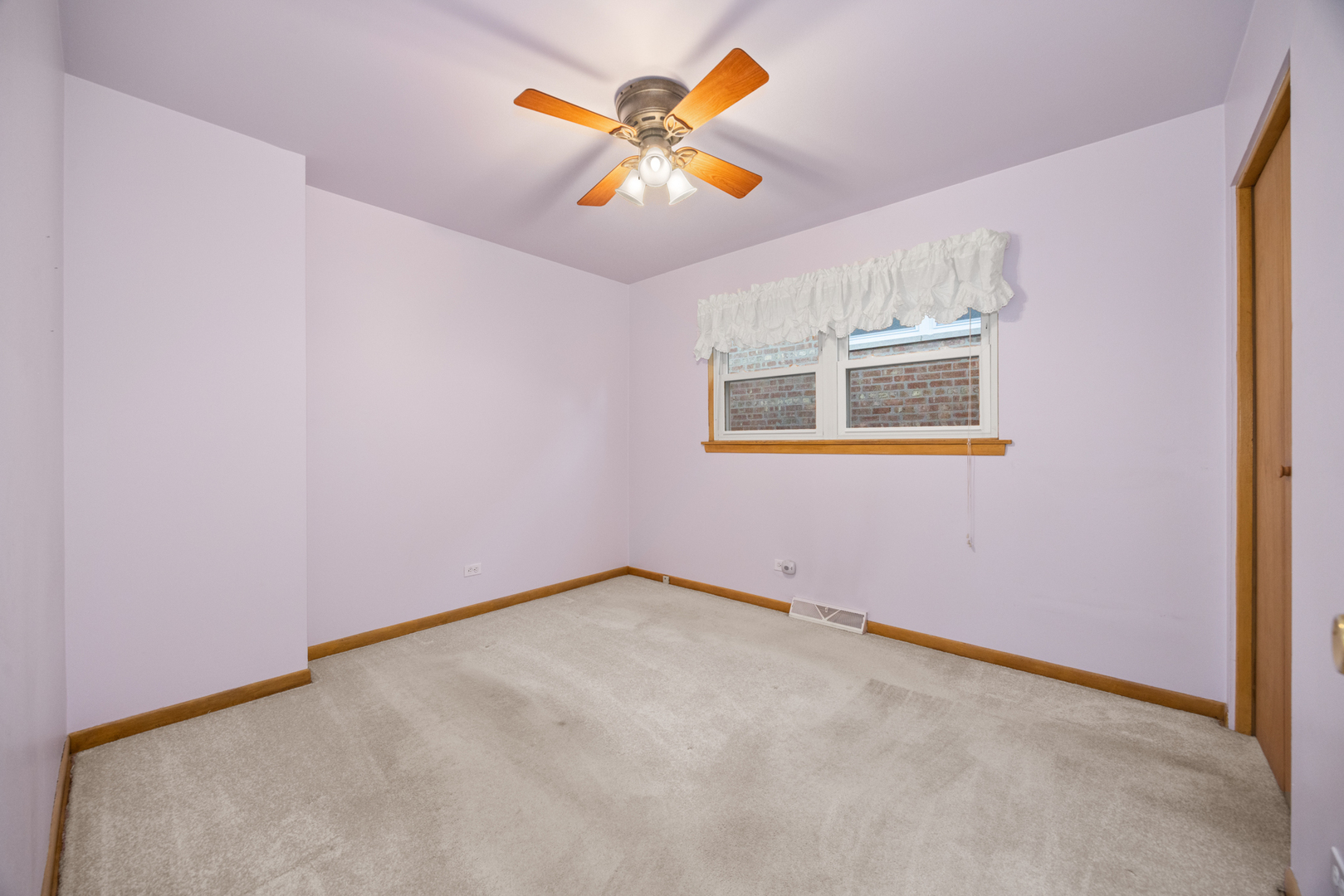 5950 S Natoma Avenue, Chicago, IL 60638