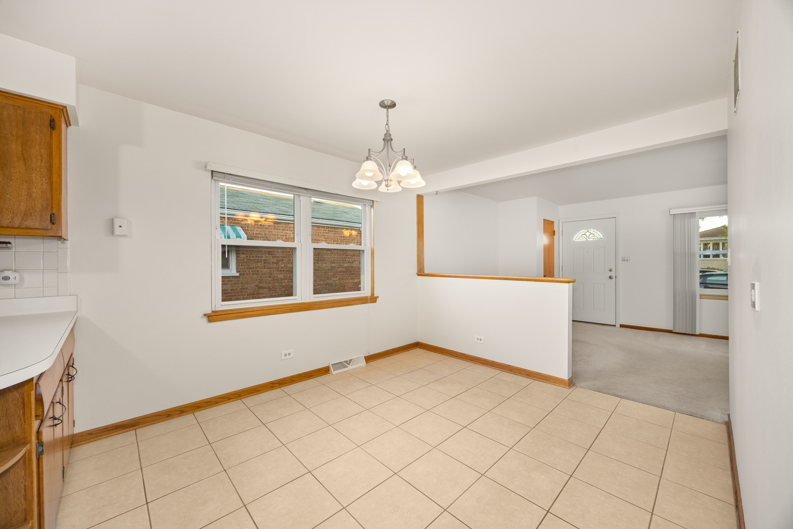 5950 S Natoma Avenue, Chicago, IL 60638