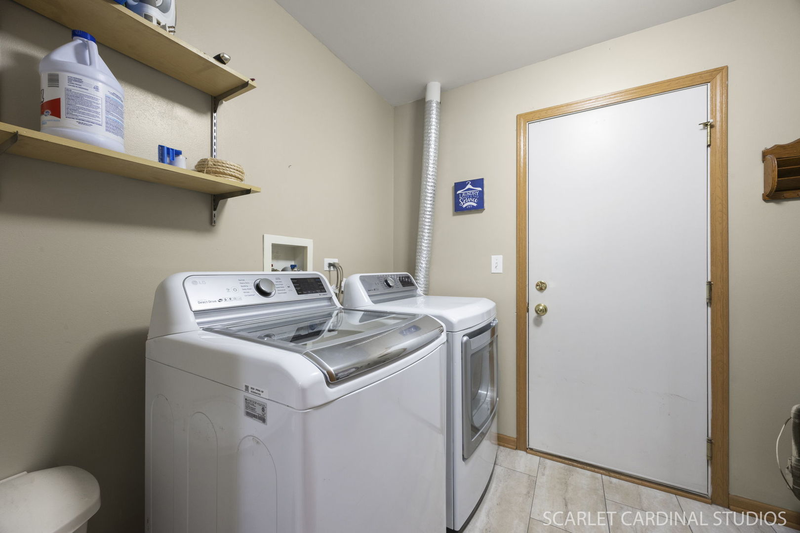 205 Belle Vue Court #B, Sugar Grove, IL 60554