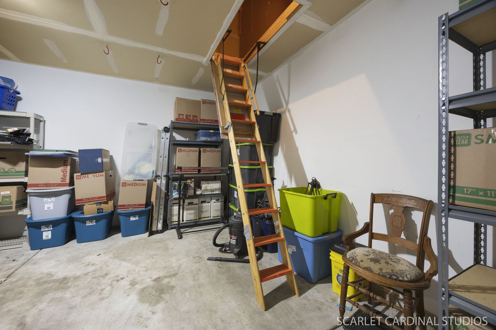 205 Belle Vue Court #B, Sugar Grove, IL 60554