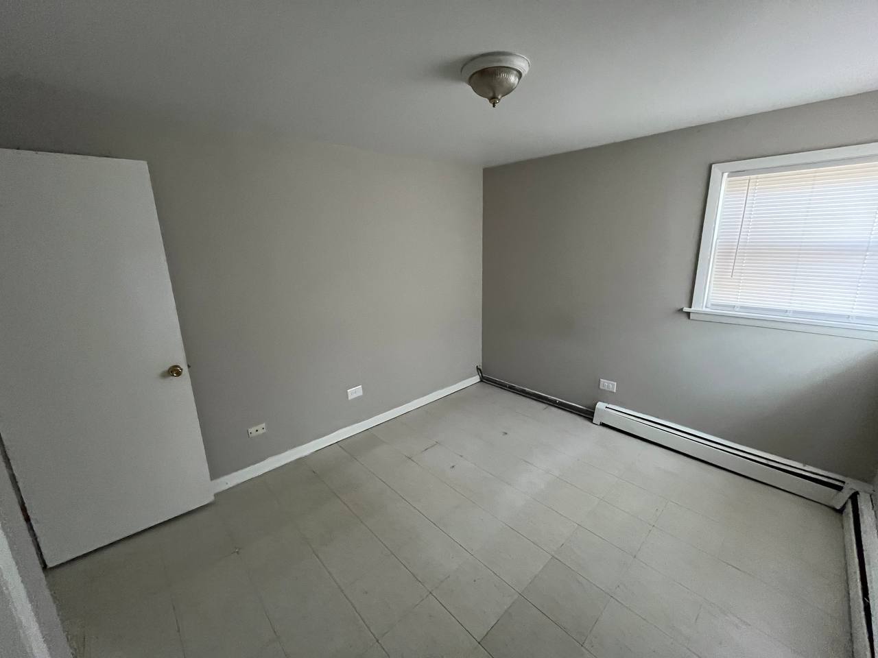 13940 S Edbrooke Avenue #2W, Riverdale, IL 60827