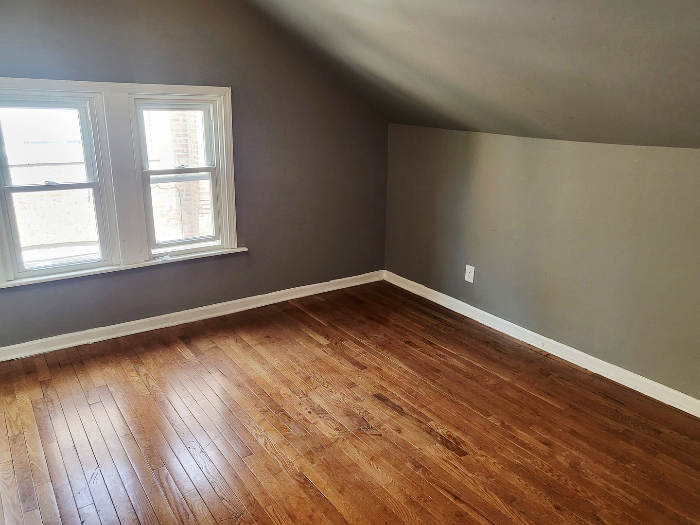 2521 E 72ND Place, Chicago, IL 60649