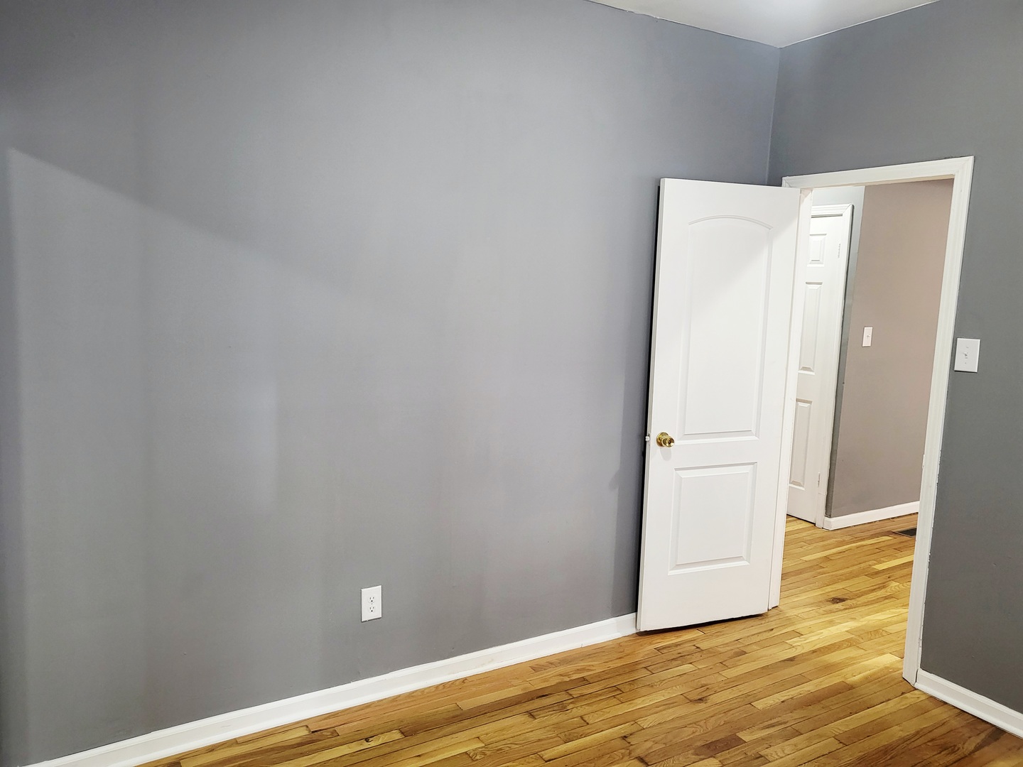 2521 E 72ND Place, Chicago, IL 60649