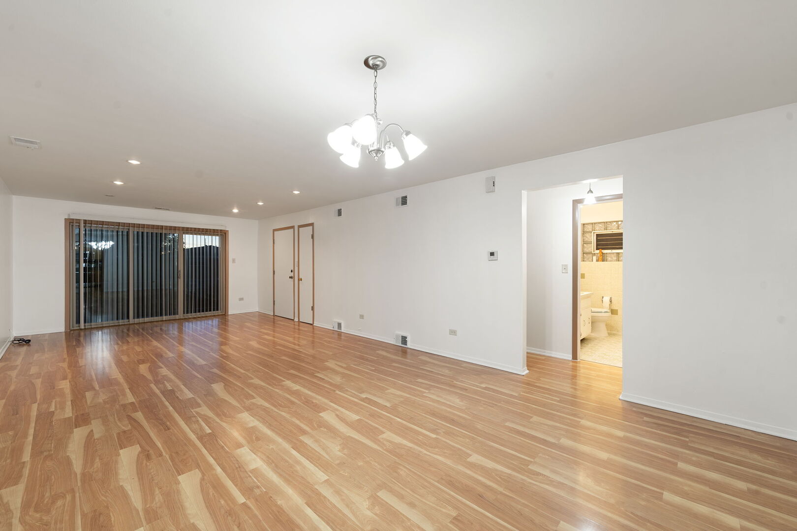 1941 N 19th Avenue #2, Melrose Park, IL 60160