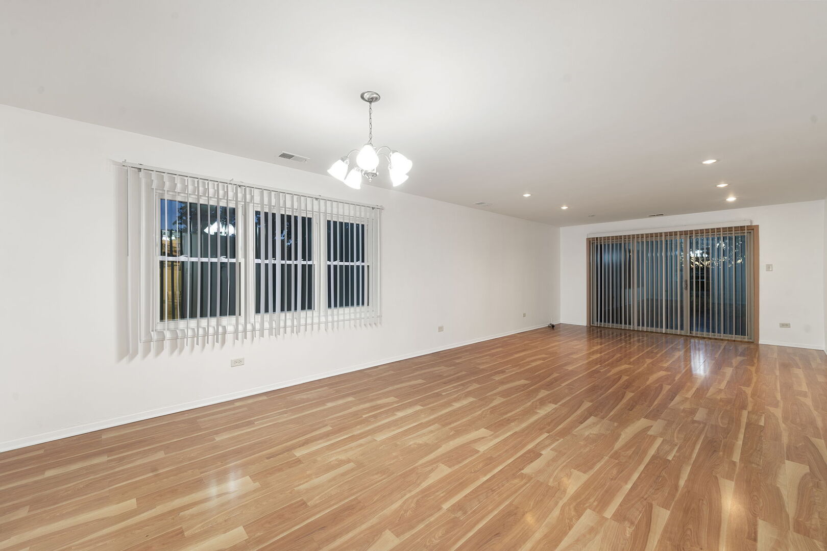 1941 N 19th Avenue #2, Melrose Park, IL 60160