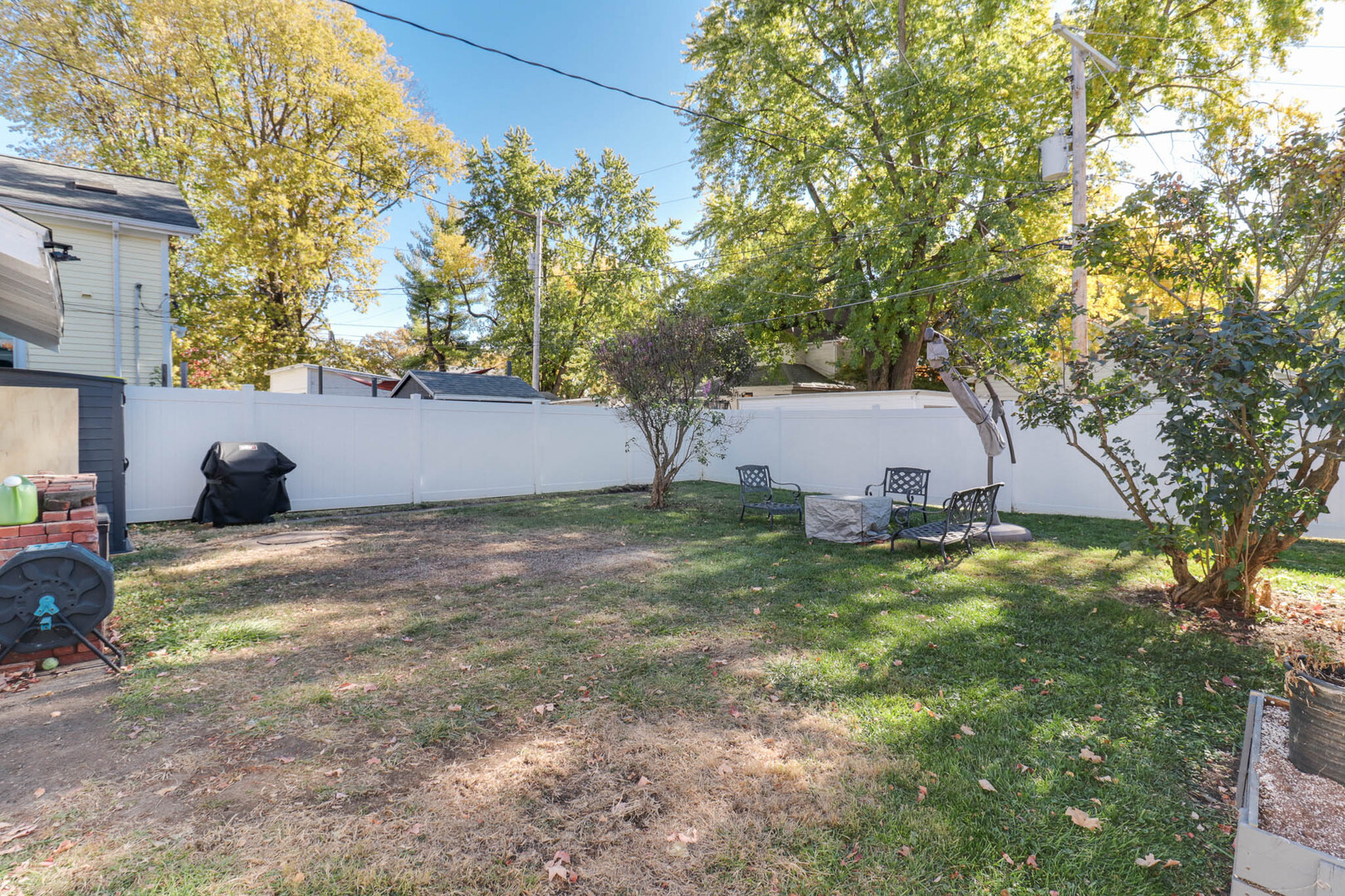 601 E Grove Street, Bloomington, IL 61701