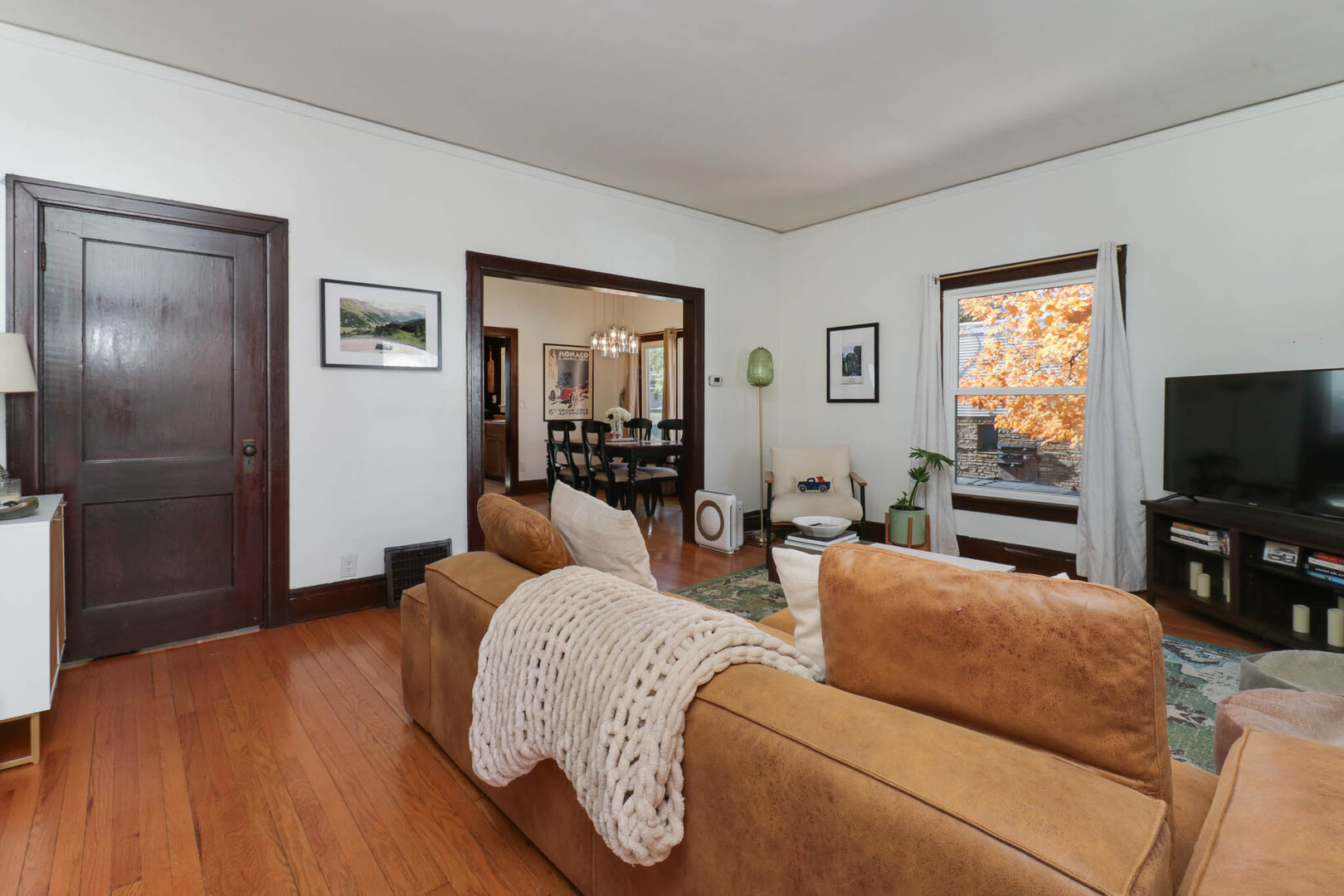 601 E Grove Street, Bloomington, IL 61701