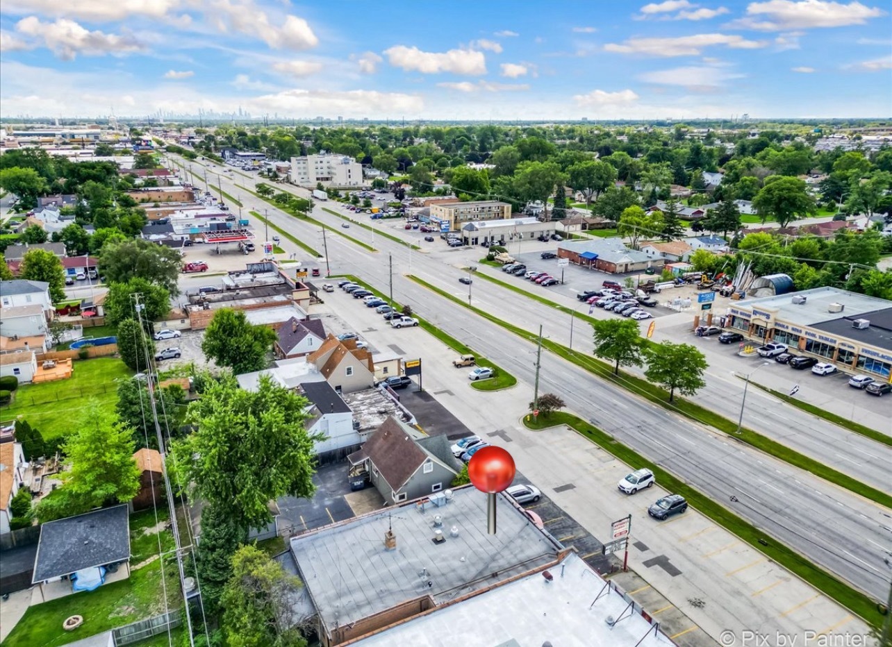 216 E North Avenue, Northlake, IL 60164