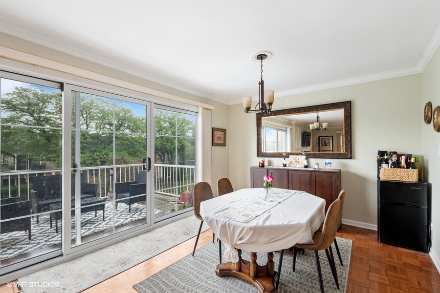 128 Carriage Way Drive #217B, Burr Ridge, IL 60527