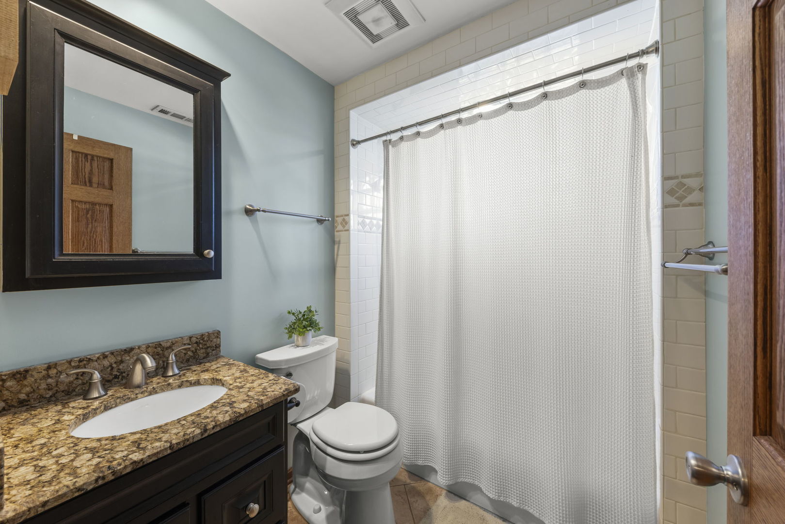 521 Lindley Avenue, Westmont, IL 60559