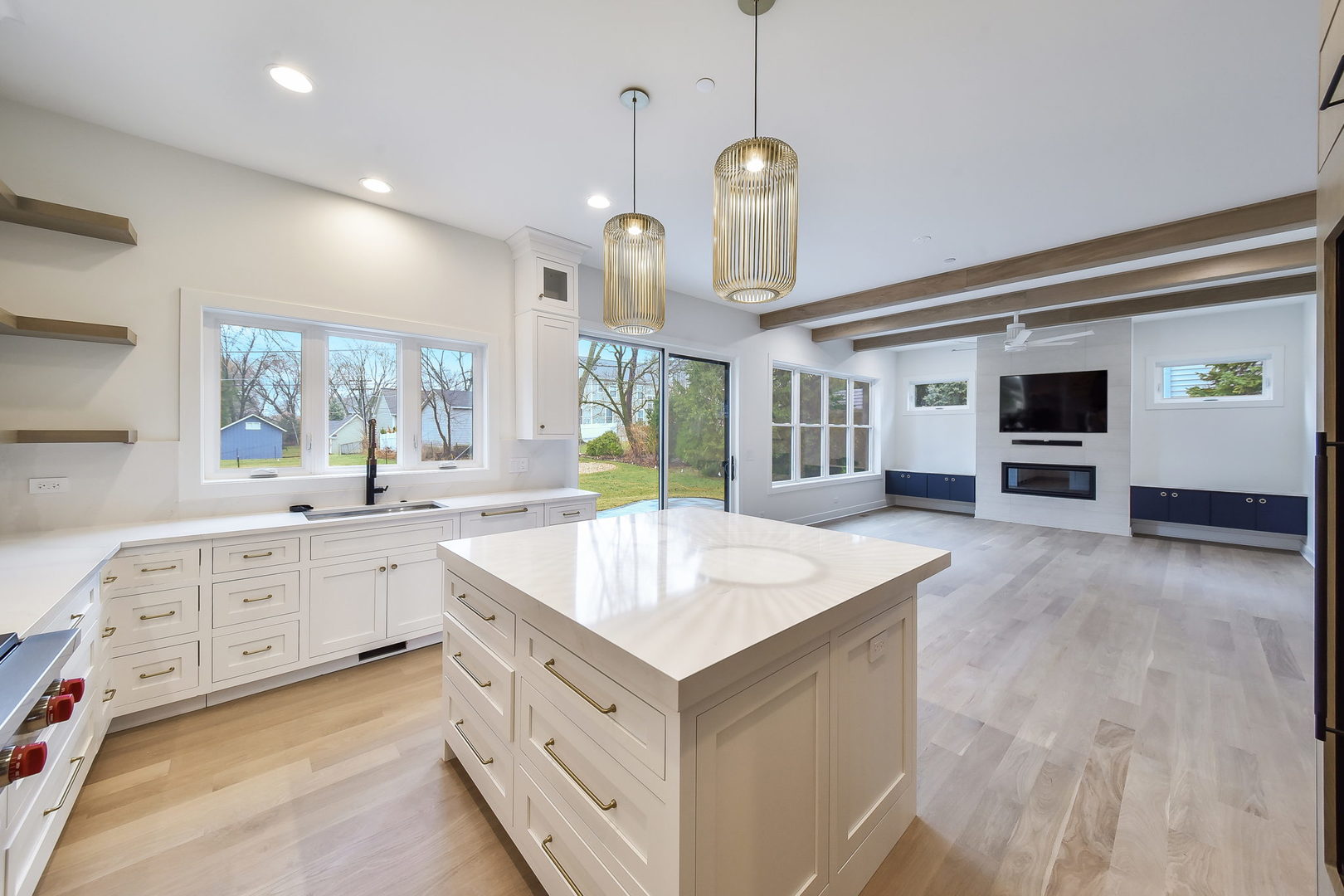 28W185 Geneva Road, West Chicago, IL 60185