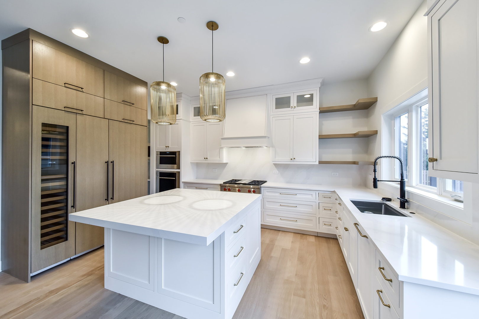 28W185 Geneva Road, West Chicago, IL 60185