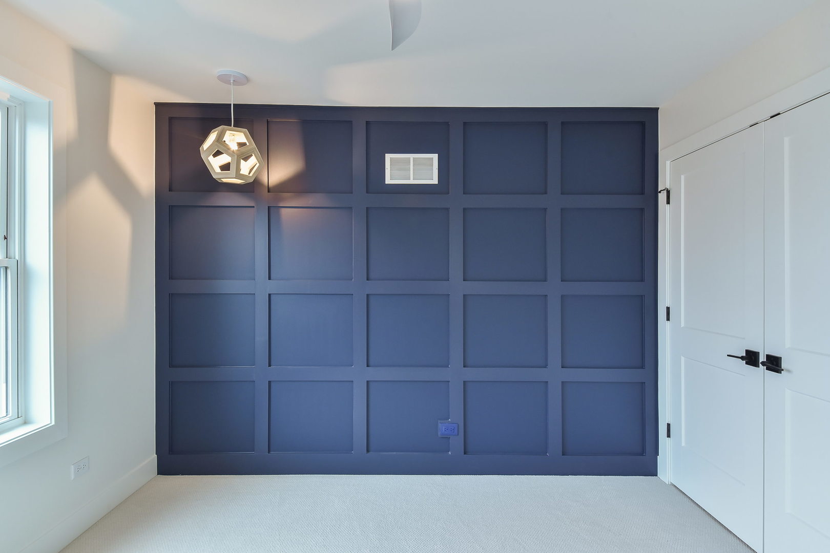 28W185 Geneva Road, West Chicago, IL 60185