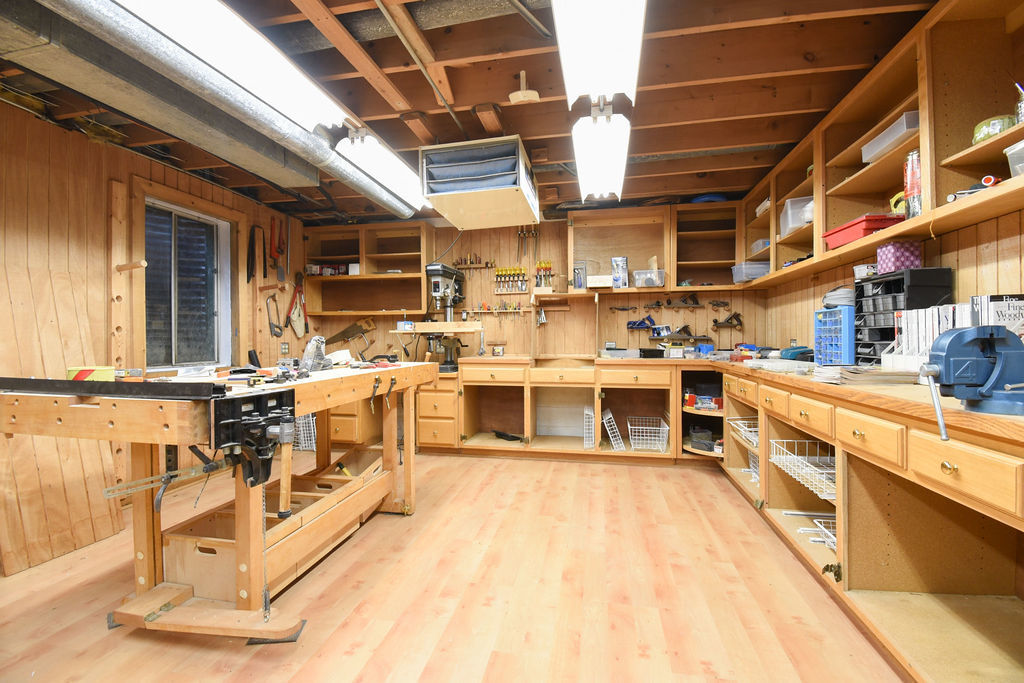 3 Bridle Court, Burr Ridge, IL 60527