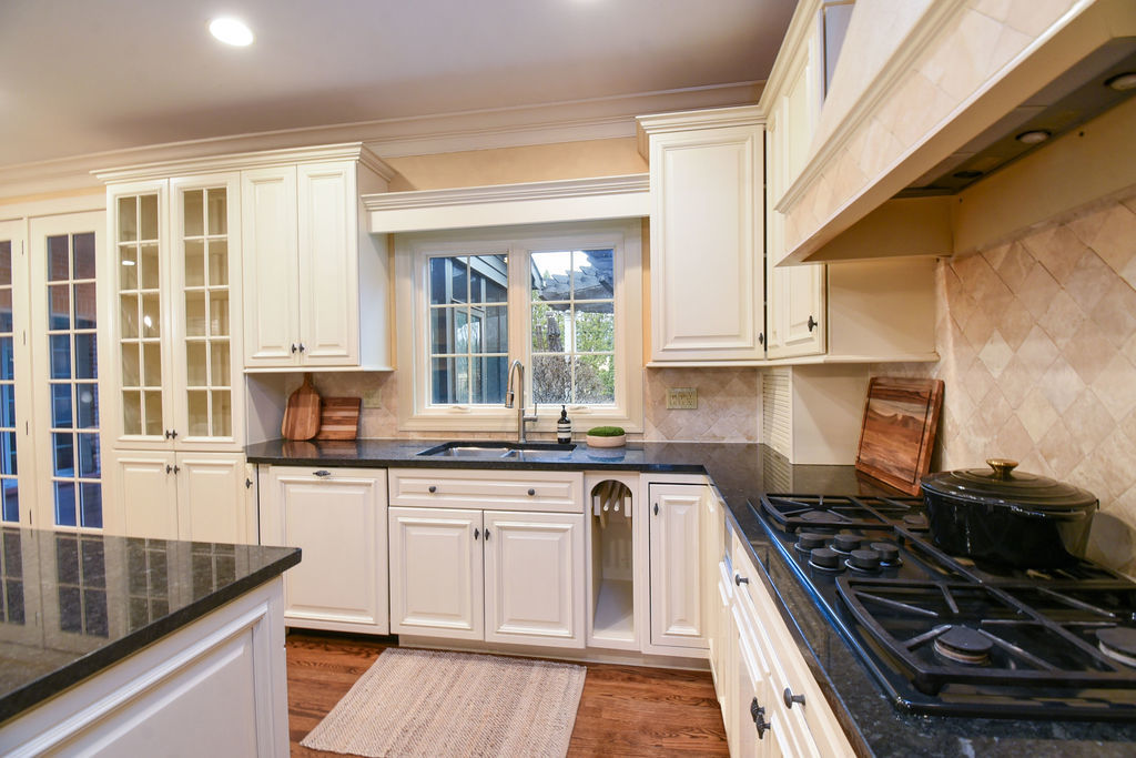 3 Bridle Court, Burr Ridge, IL 60527