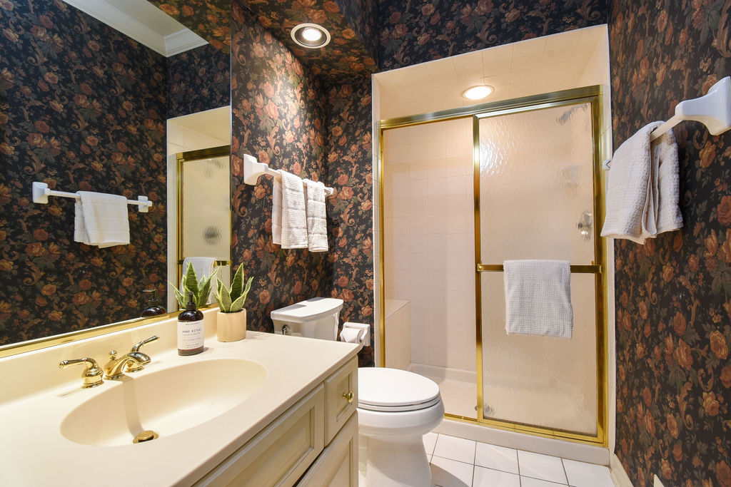 3 Bridle Court, Burr Ridge, IL 60527